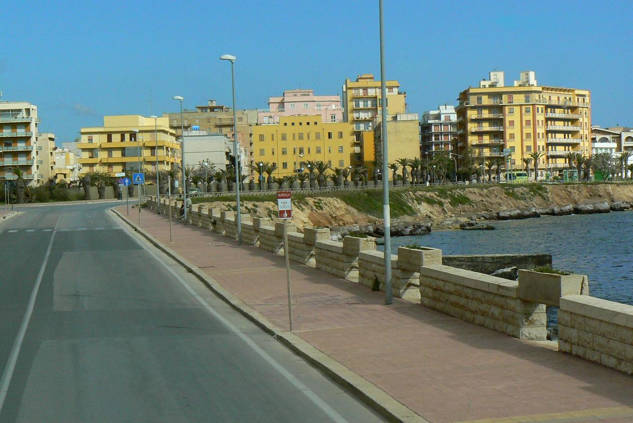 Liberty House Apartment Marsala Luaran gambar